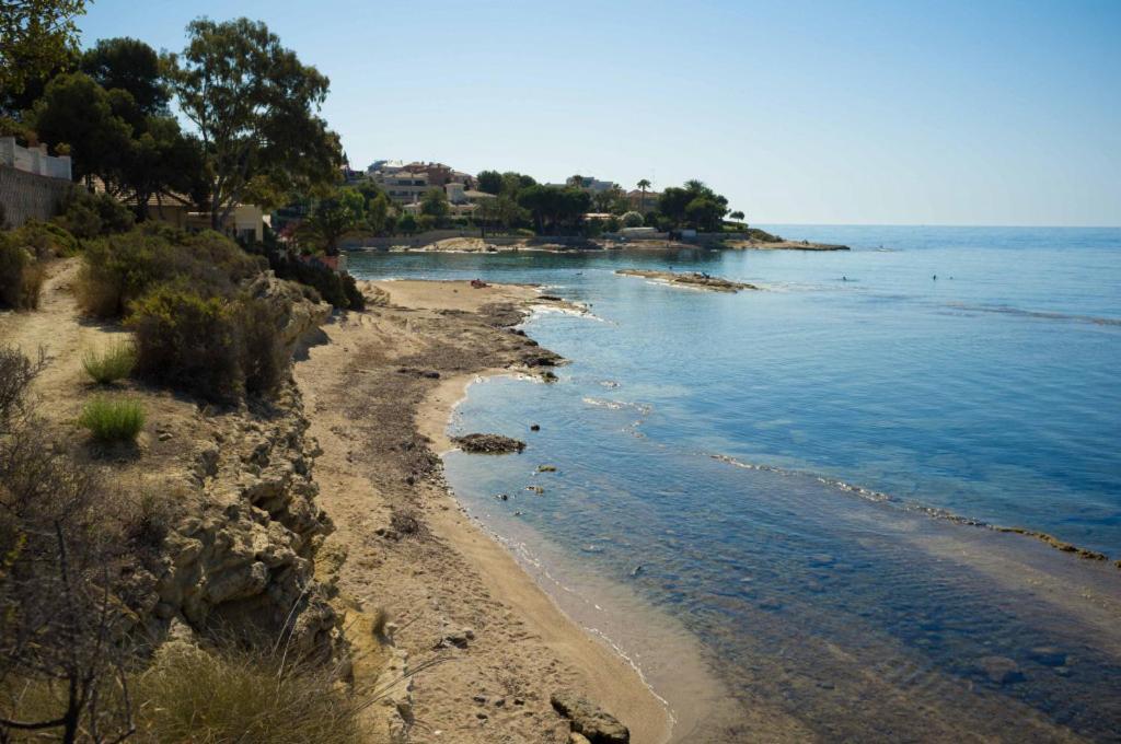 Casita Con Encanto A 200M De La Playa Alicante Bagian luar foto